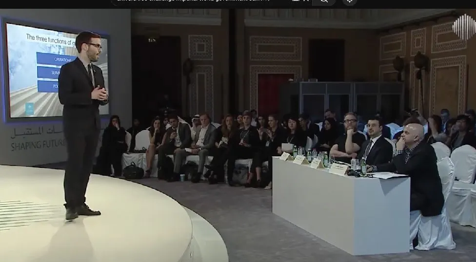 Ομιλία ως εκπρόσωπος του Imperial College London, World Government Summit, Ντουμπάι 2017